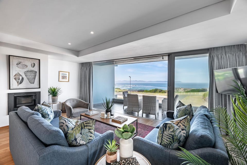 TV and multimedia, Balcony/Terrace, Living room, Seating area, Sea view