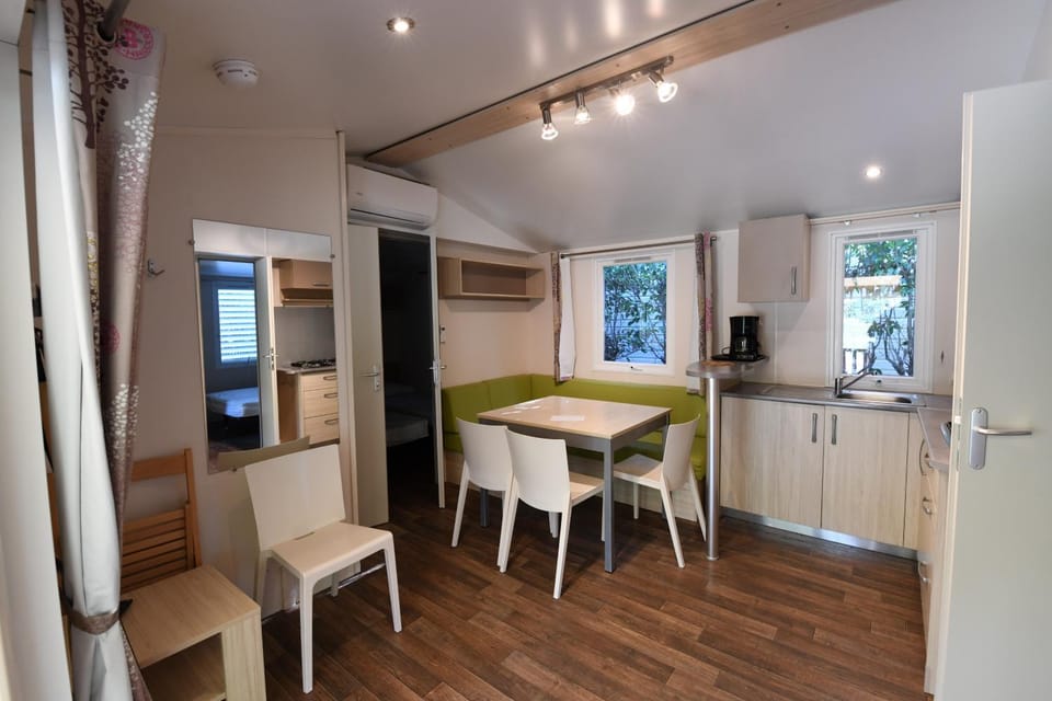 Hôtel du cros d'Auzon Hotel in Balazuc