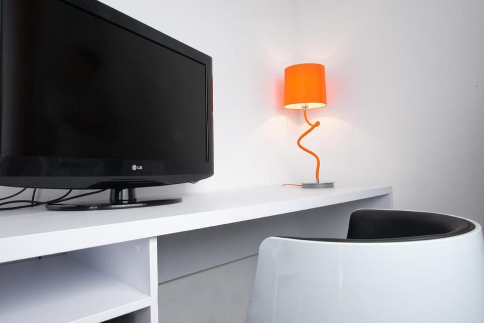 Toilet, TV and multimedia