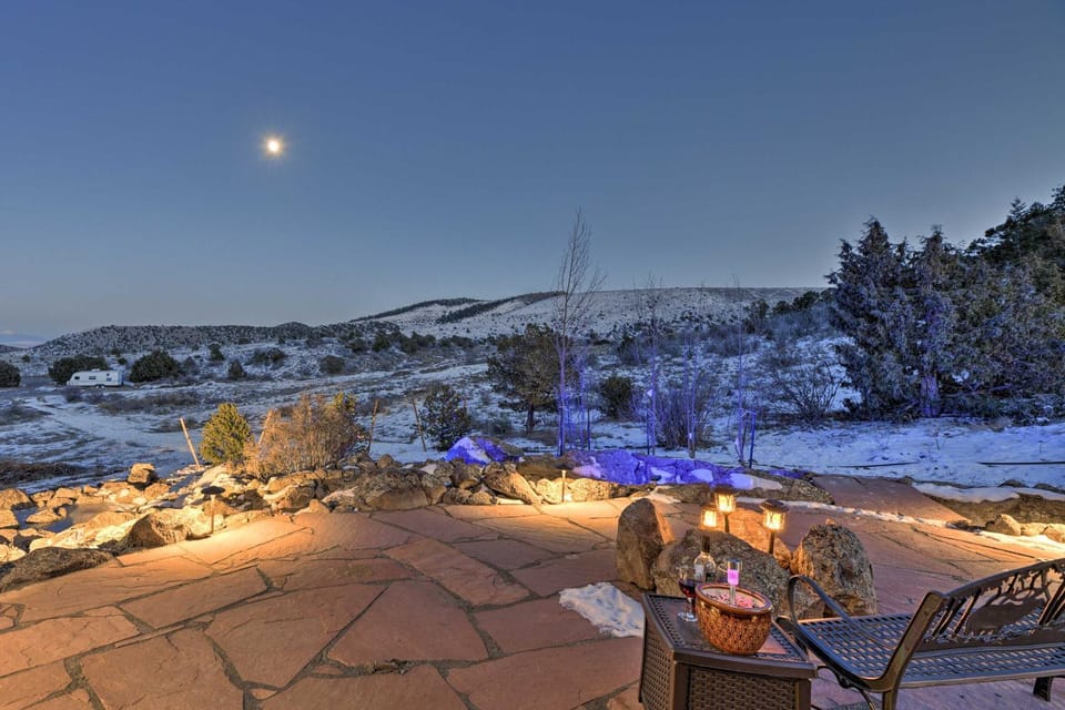 Rio Grande National Forest Cabin: Views & Hot Tub Cabin in Colorado