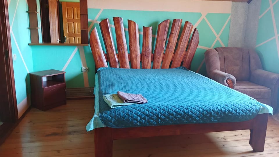 Bed, Photo of the whole room, Bedroom, bunk bed