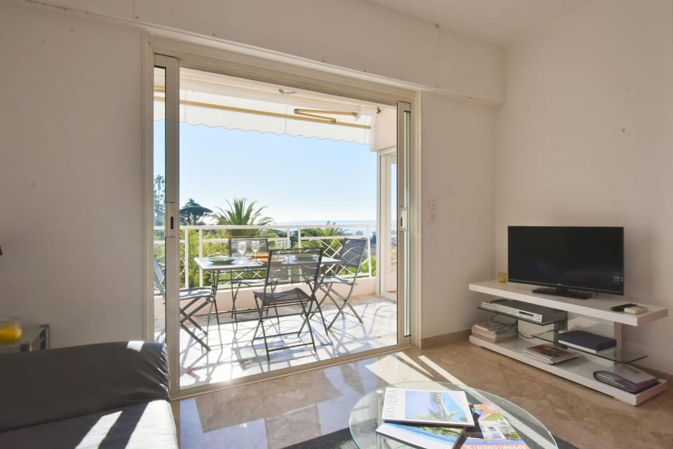Day, View (from property/room), Balcony/Terrace, Living room