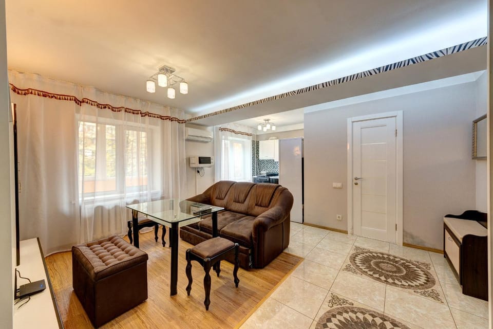Excellent apartment Druzhby Narodov boulevard 3a. Lybedskaya metro station Apartment in Kiev City - Kyiv
