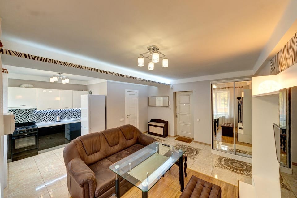 Excellent apartment Druzhby Narodov boulevard 3a. Lybedskaya metro station Apartment in Kiev City - Kyiv