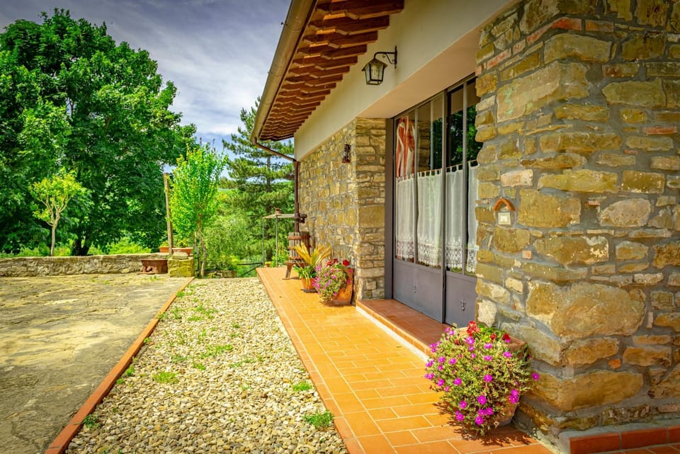 Patio, Facade/entrance, Garden