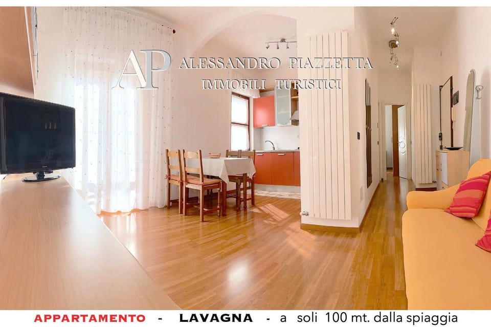 Kitchen or kitchenette, Dining area, Breakfast, Lunch, Dinner, kitchen