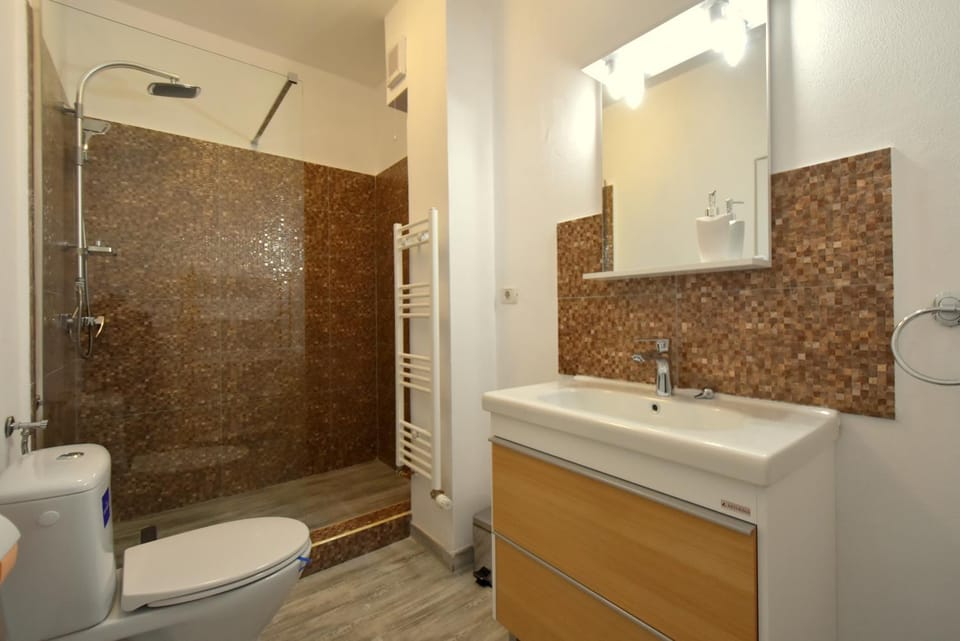 Neferprod Apartments - IS - CAM 03 Apartment in Timisoara