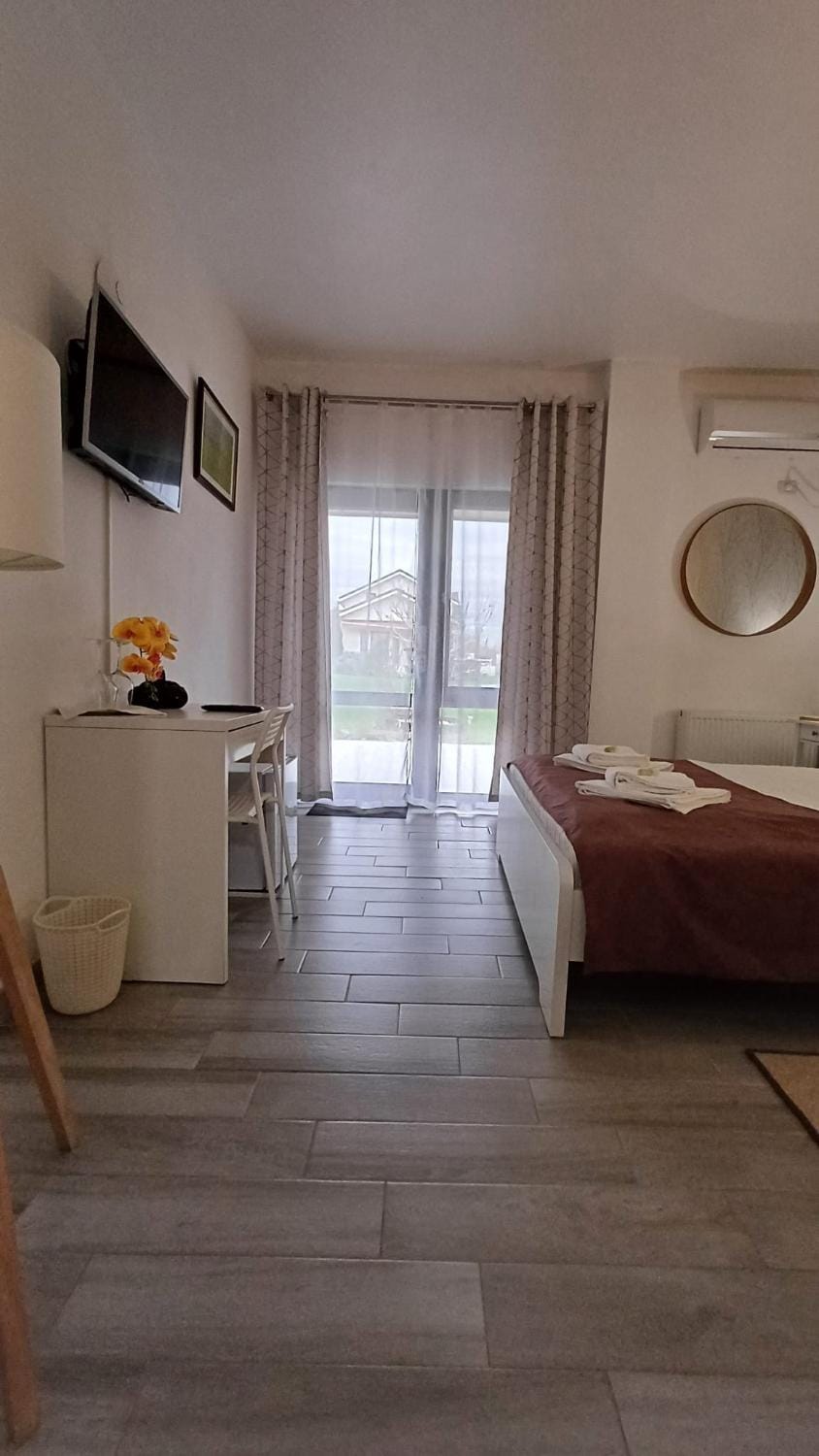 Neferprod Apartments - IS - CAM 03 Apartment in Timisoara