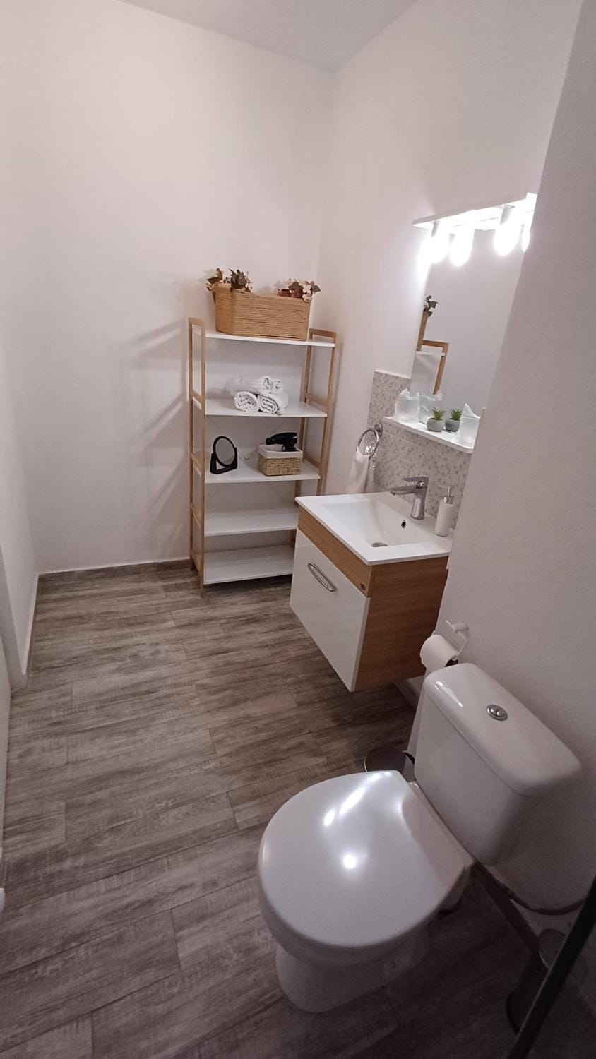 Neferprod Apartments - IS - CAM 04 Apartment in Timisoara