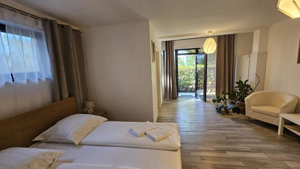 Neferprod Apartments - IS - CAM 05 Apartment in Timisoara