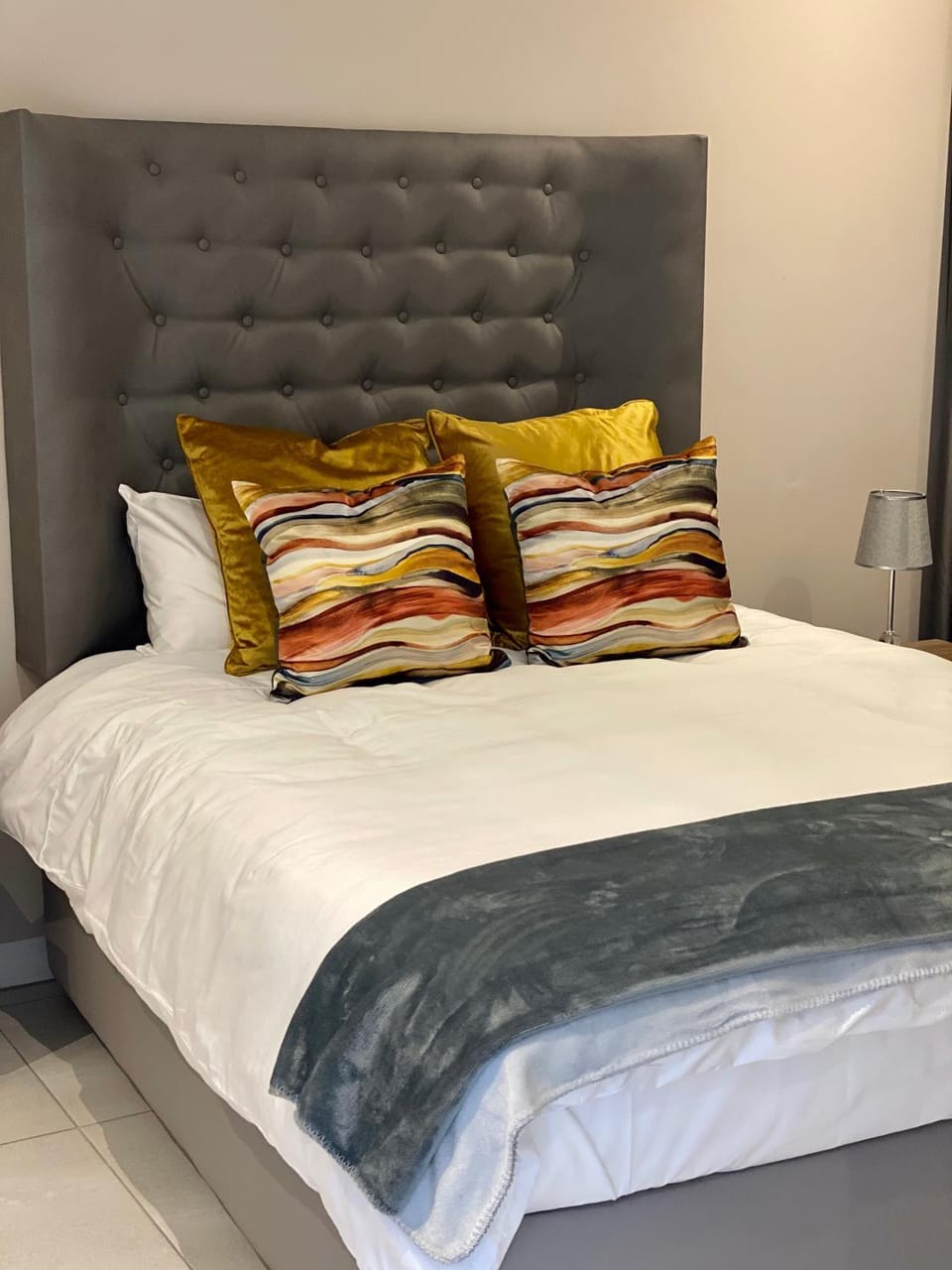 Menlyn Maine Trilogy 11th Floor Apartment in Pretoria