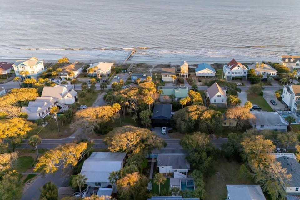 Sea Urchin House in Folly Beach