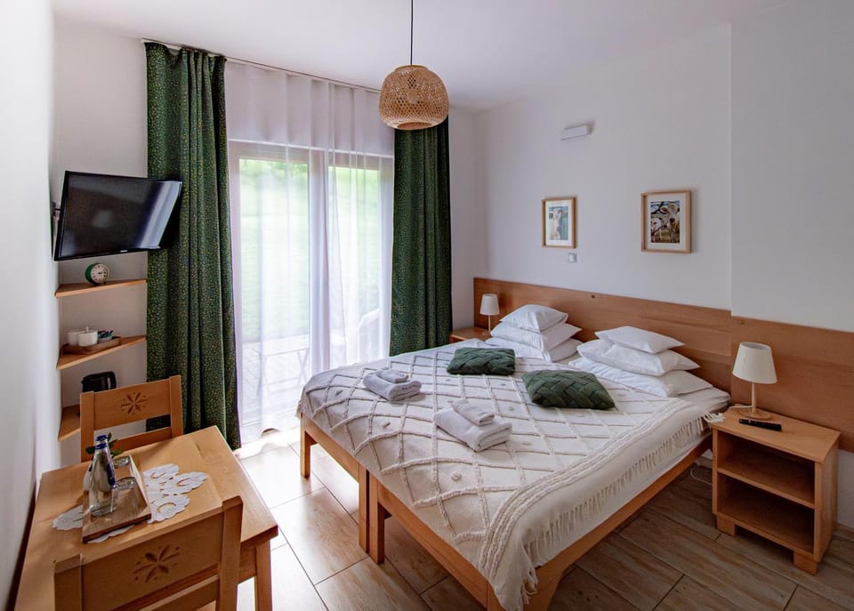 Cudne Manowce Bed and Breakfast in Czechia