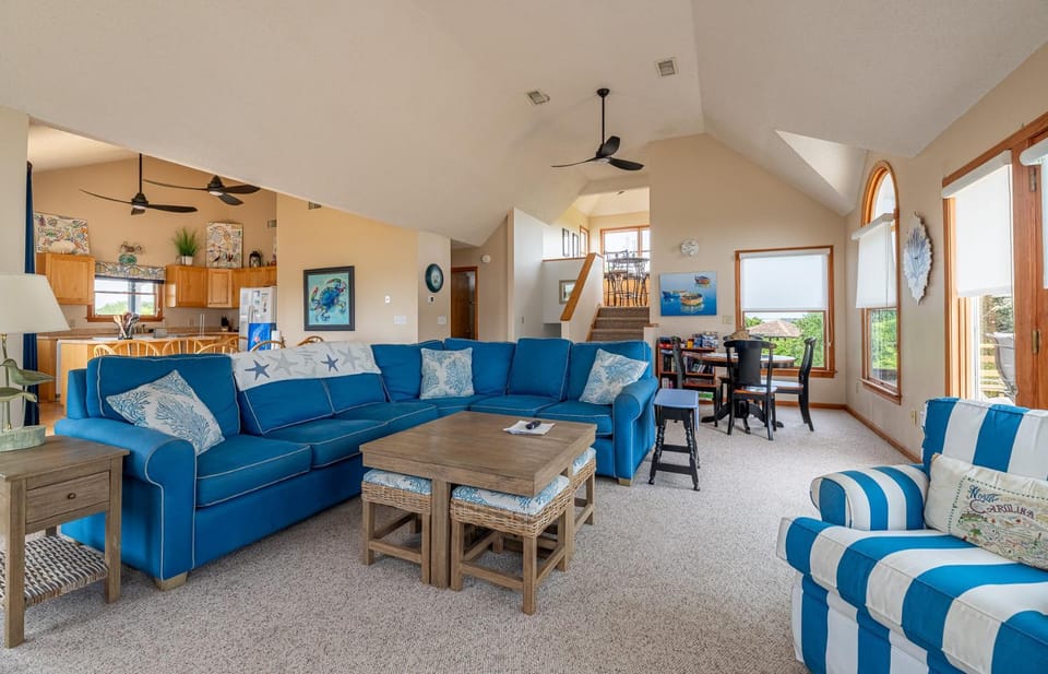 Climate Change - Duck, Sea Tern, Oceanside, 280 Yds to Beach, Pool, Hot Tub, Pets OK House in Duck
