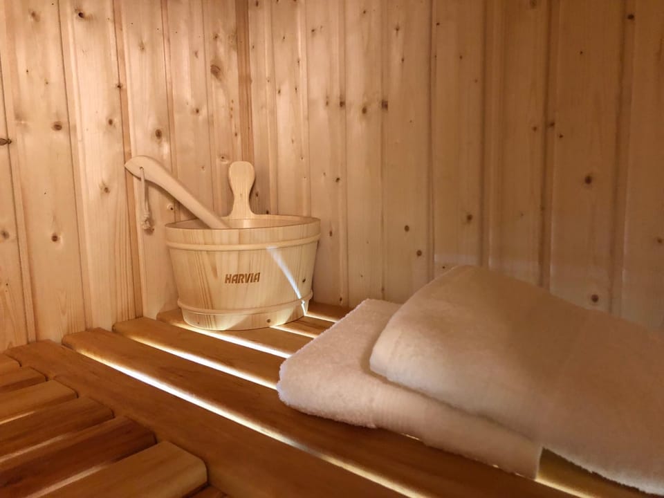 Sauna, Spa and wellness centre/facilities