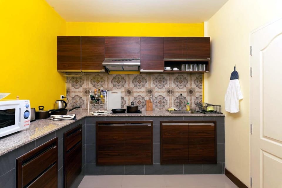 Modern Townhome at the Saturday Market and Old City House in Chiang Mai