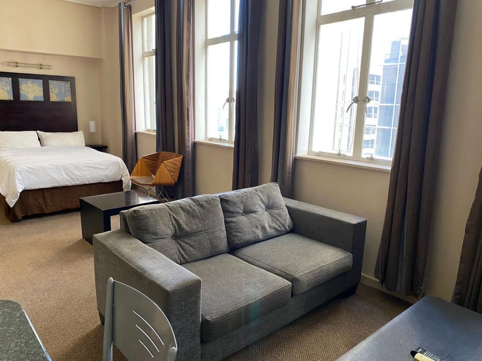 Mapungubwe Hotel Apartments Marshalltown Hotel in Johannesburg