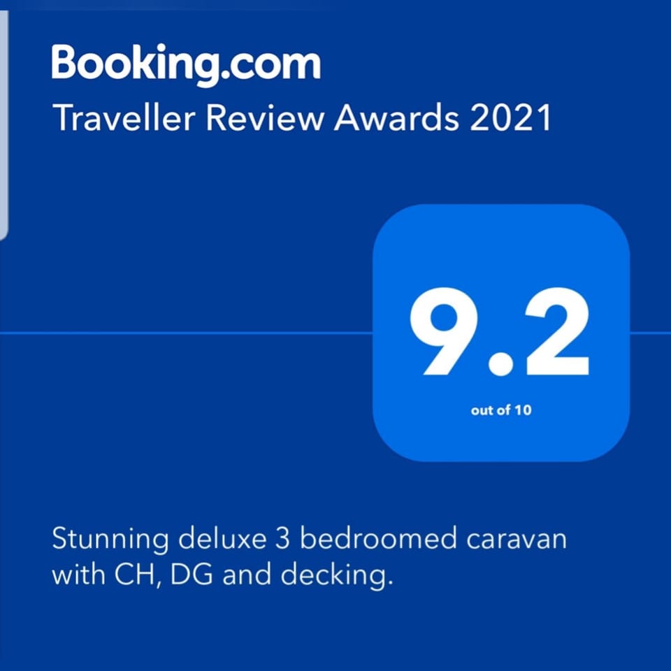 Deluxe 3 bedroomed caravan on Marton Mere with CH DG and decking House in Blackpool