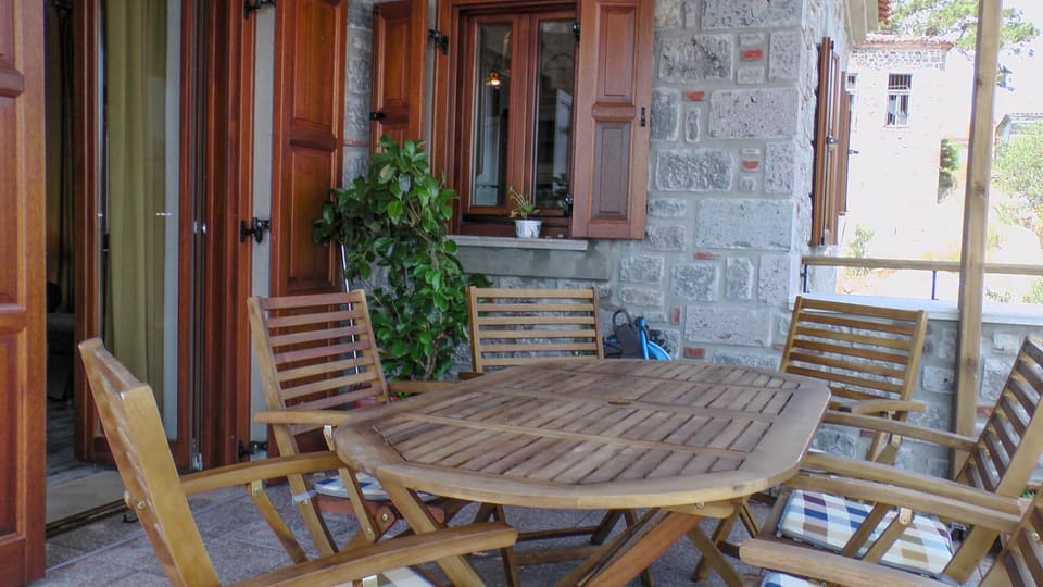 Balcony/Terrace, Dining area