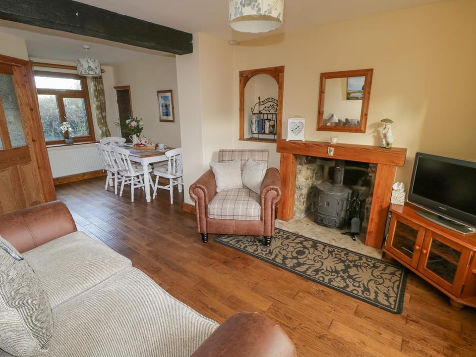 Eskside Cottage House in England