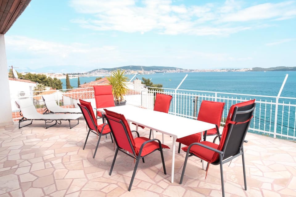 Patio, Day, Natural landscape, View (from property/room), Balcony/Terrace, Balcony/Terrace, Seating area, Sea view