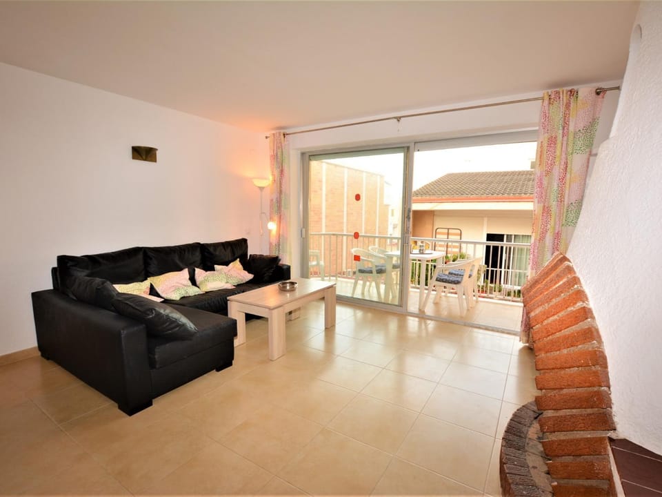 Balcony/Terrace, Living room