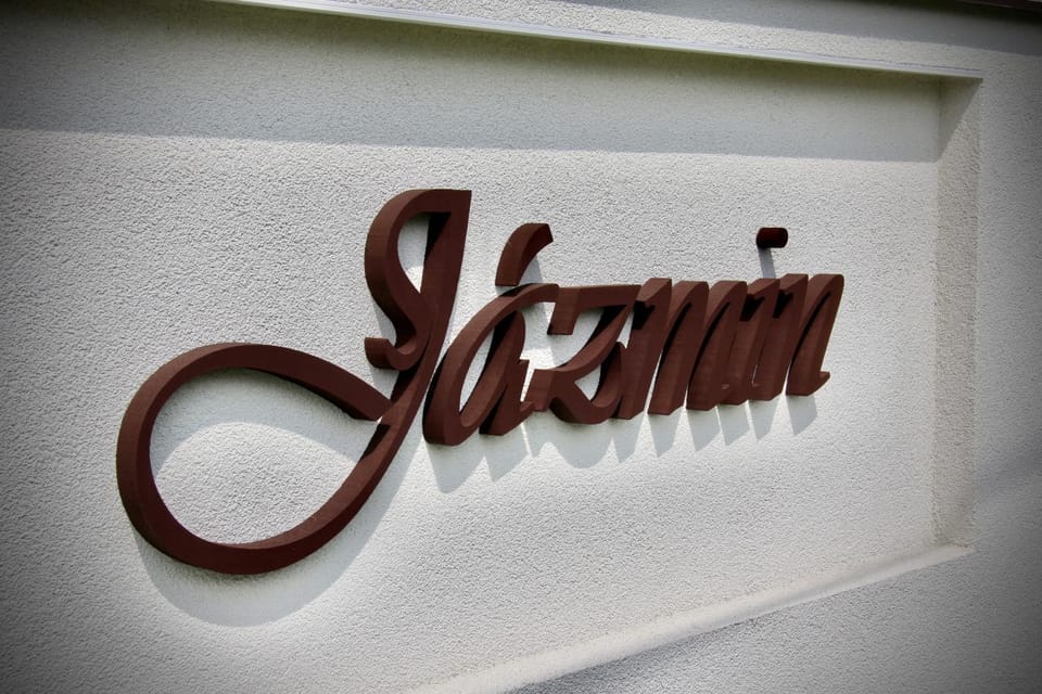 Property logo or sign