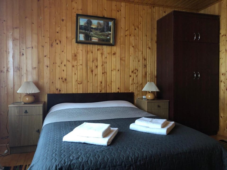 Bed, Photo of the whole room