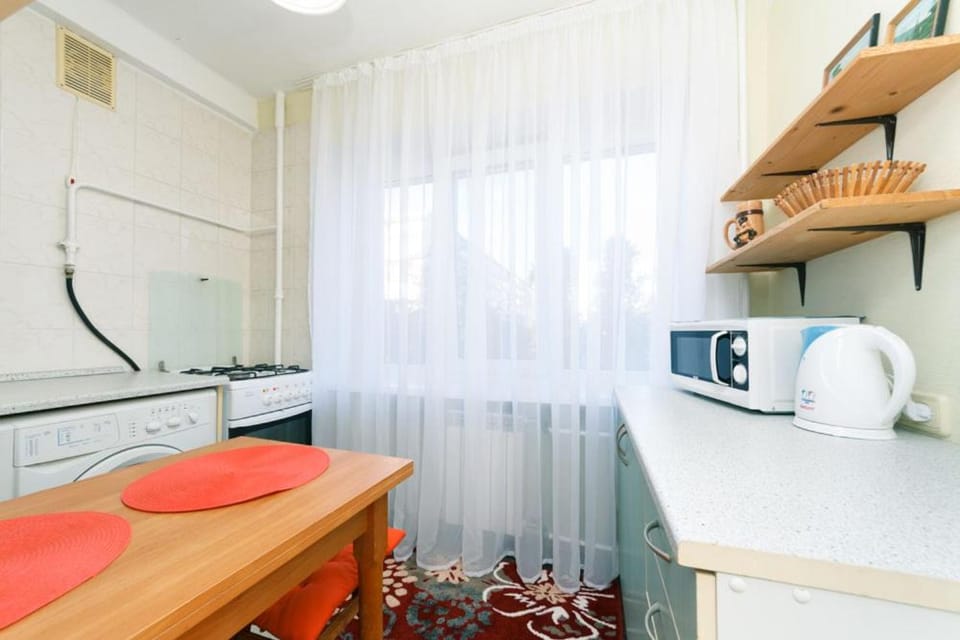 Квартира 1 комнатная на Русановке газ и низкий этаж Apartment in Kiev City - Kyiv