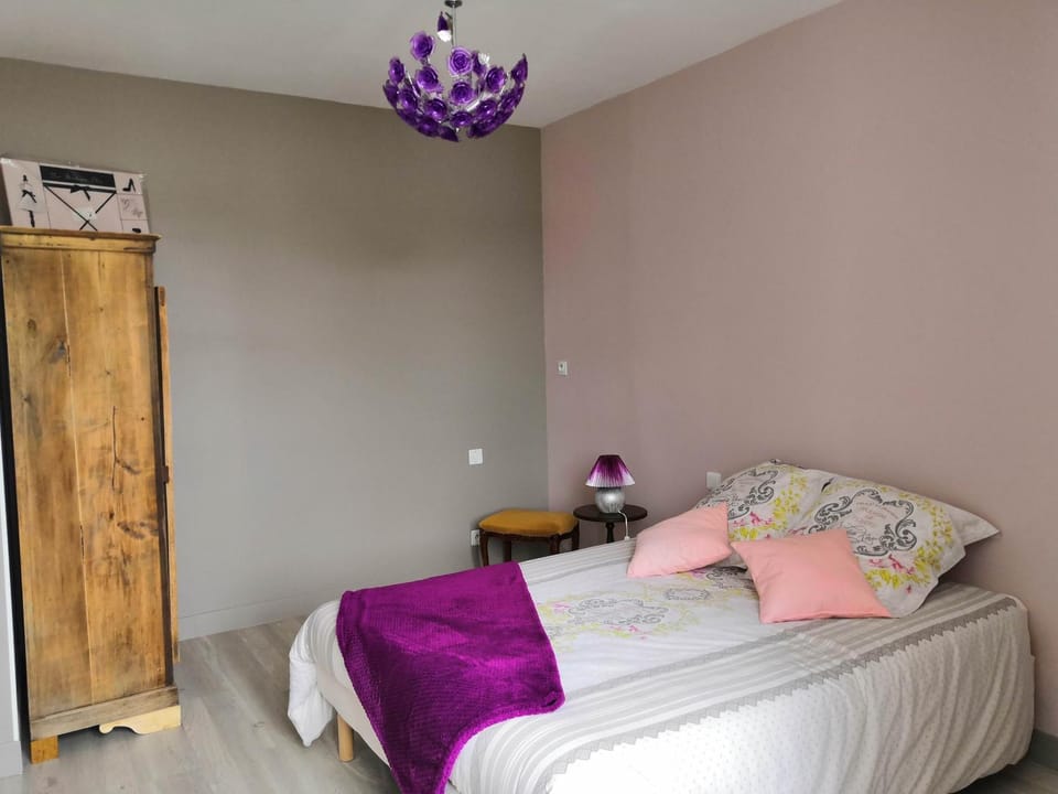 Bedroom, Garden view