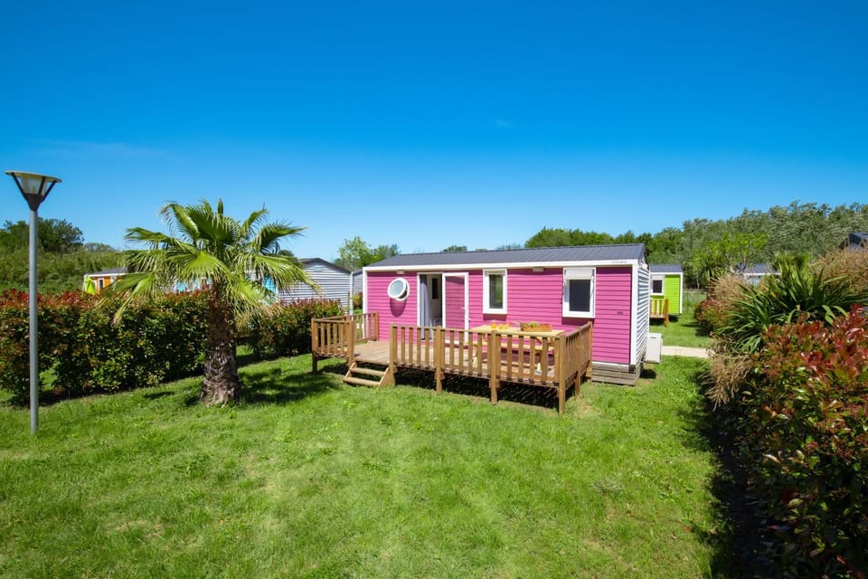 Property building, Garden