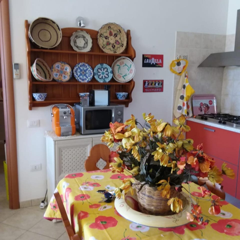 Casa vacanze Antonella Pula a 750mt dal centro. House in Pula