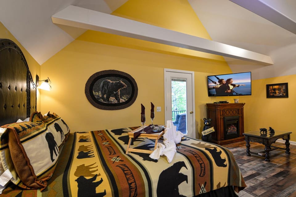 Mountain Romance Chalet in Gatlinburg