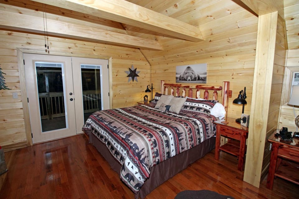 Sweet Romance Chalet in Gatlinburg