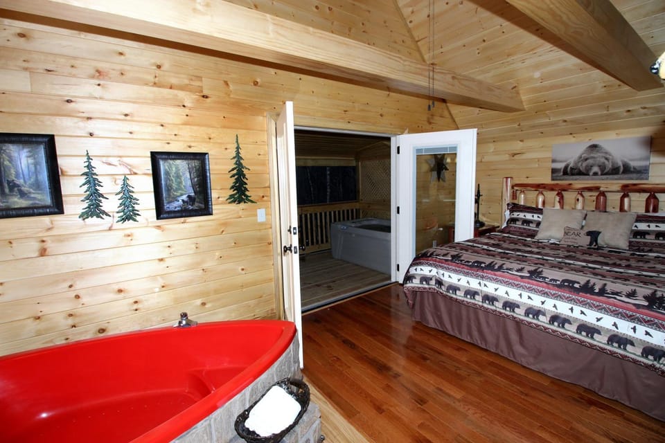 Sweet Romance Chalet in Gatlinburg