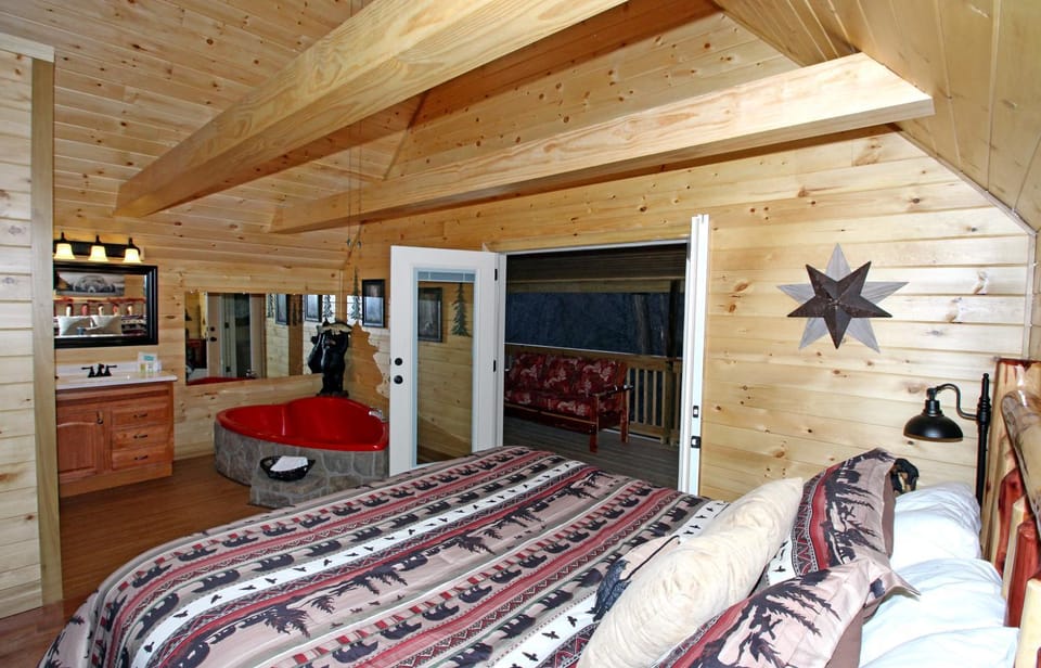 Sweet Romance Chalet in Gatlinburg