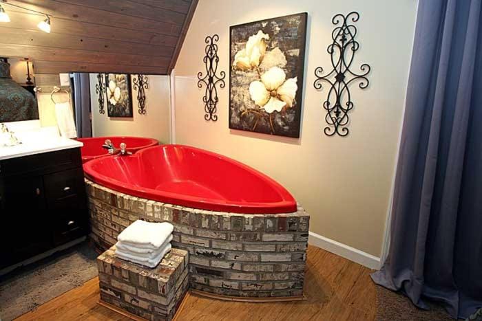 Snuggle Inn Chalet in Gatlinburg