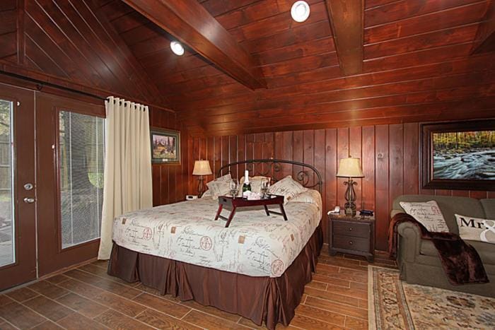 Burnin' Love Chalet in Gatlinburg