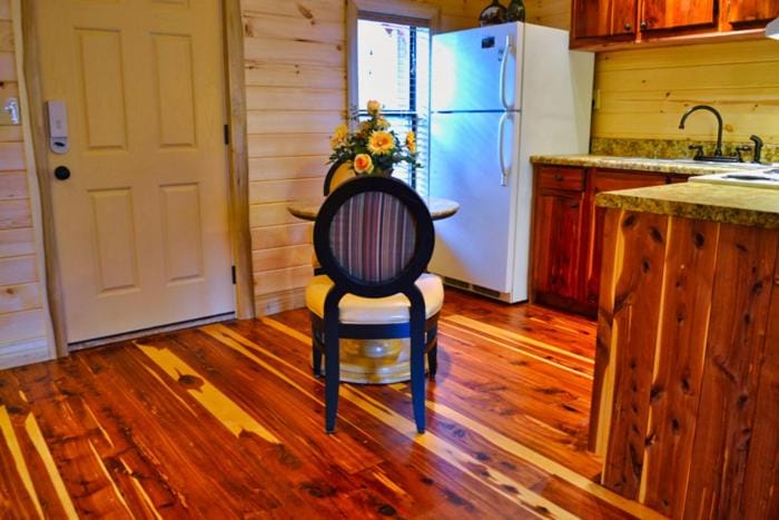 Mountain Love Nest Chalet in Gatlinburg