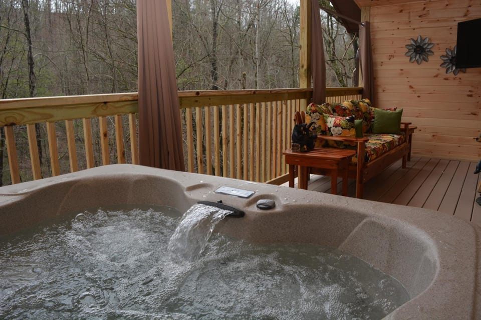 Mountain Hideaway Chalet in Gatlinburg