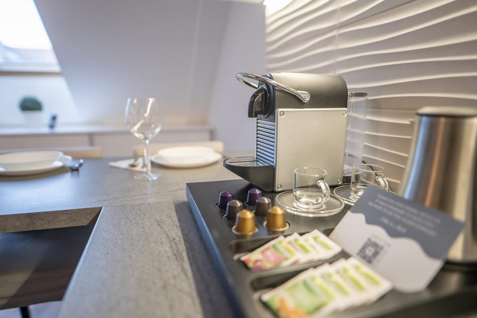 Coffee/tea facilities, Kitchen or kitchenette