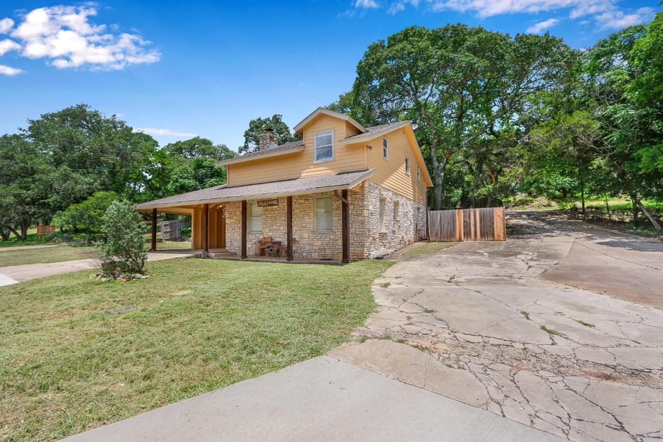 Mi Rancho House in Wimberley