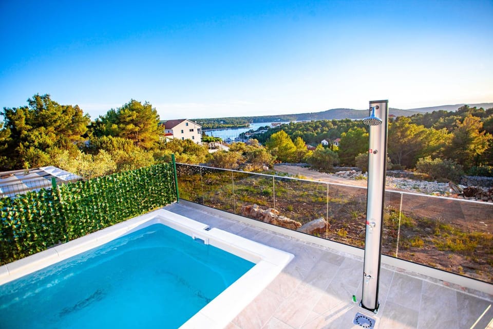 Beach, Pool view, Swimming pool