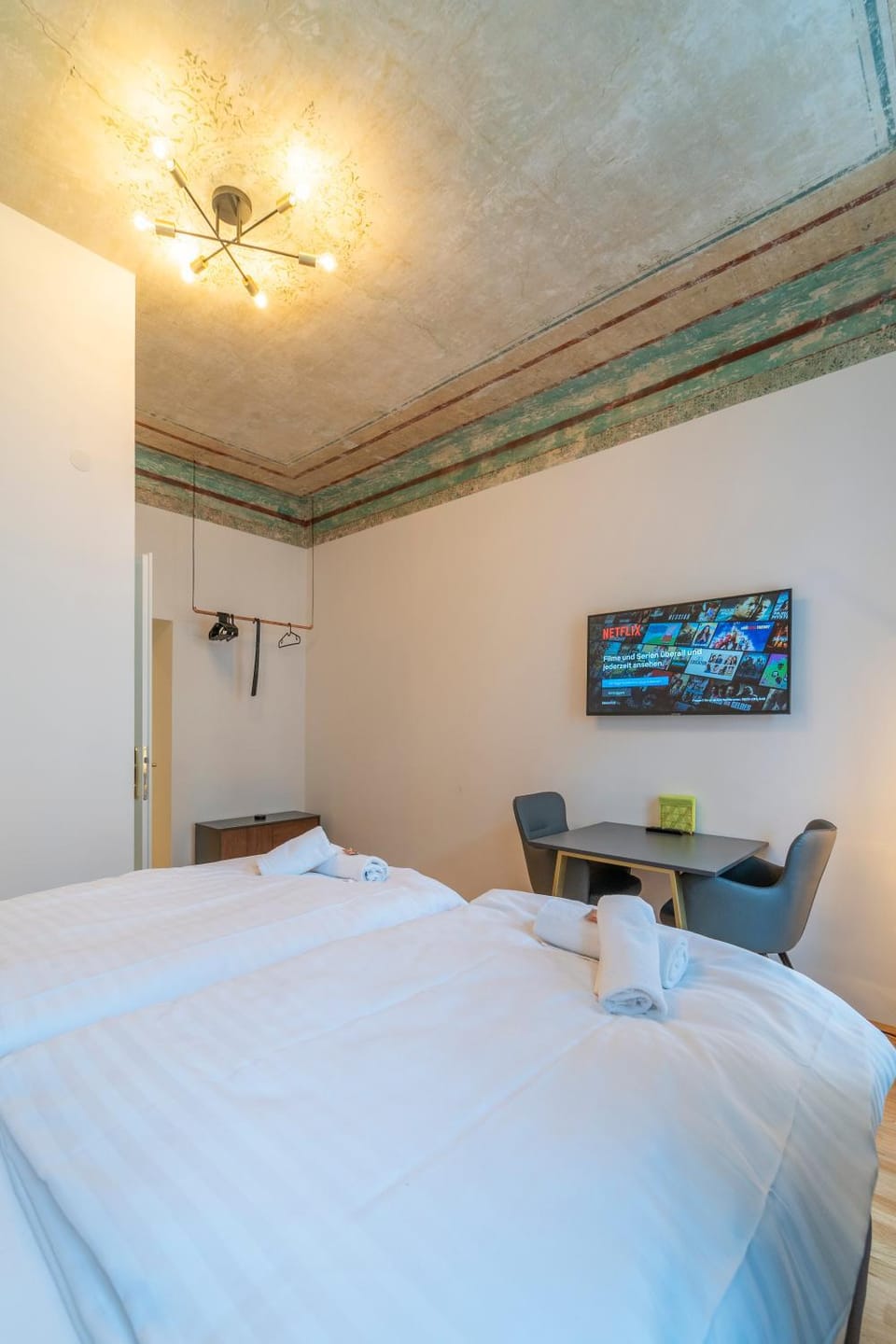 josef's home I Renaissance Studio Apartment in Vienna