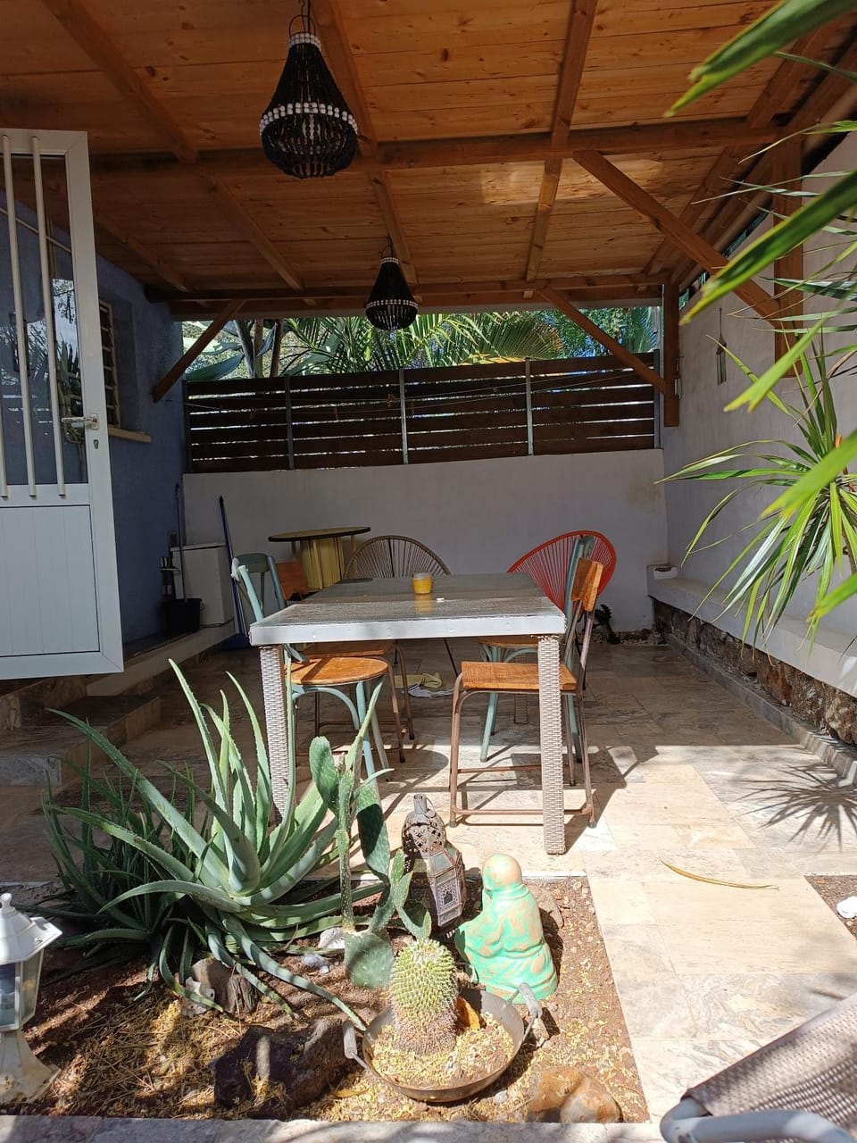 Spacieux appart T3 à st gilles les bains 80 m2, grande varangue, plage Apartment in Saint-Paul