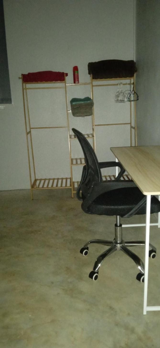 BP Budget Rooms Hostel in Trat Changwat