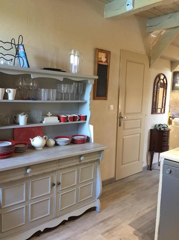 The Cottage House in Nouvelle-Aquitaine