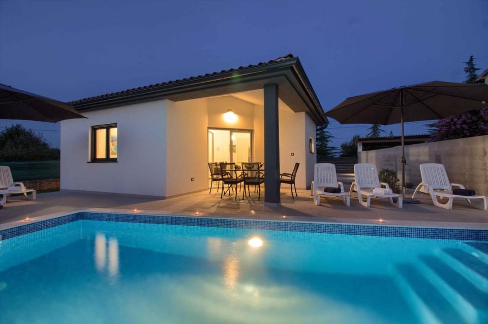 Charming villa Sissano with private pool near Pula by WiiBuk Villa in Medulin