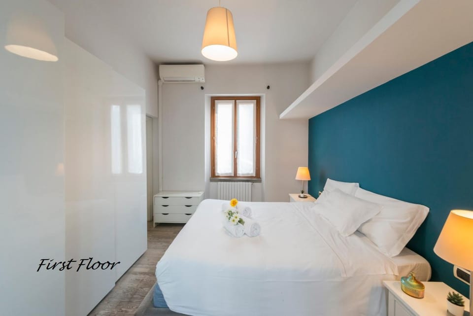 Heart Centre Milan Navigli 3 Levels Apartment Apartment in Milan