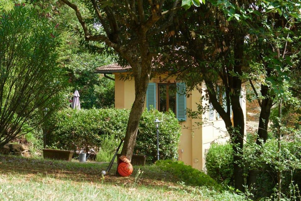 Property building, Garden